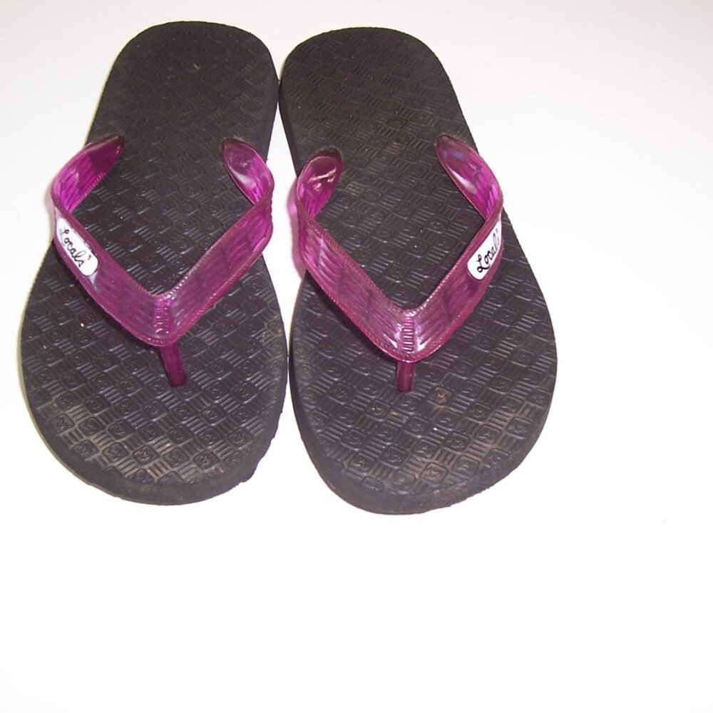 Locals Flip Flops Size 6 Women's